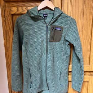 Patagonia Olive Full-Zip Jacket with Chest Pocket